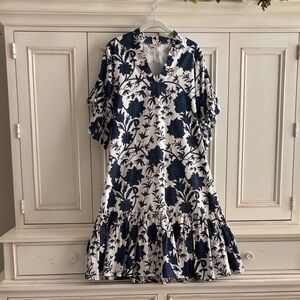 Fitzroy & Willa Short Sleeve Dress V neck - Midi or calf length